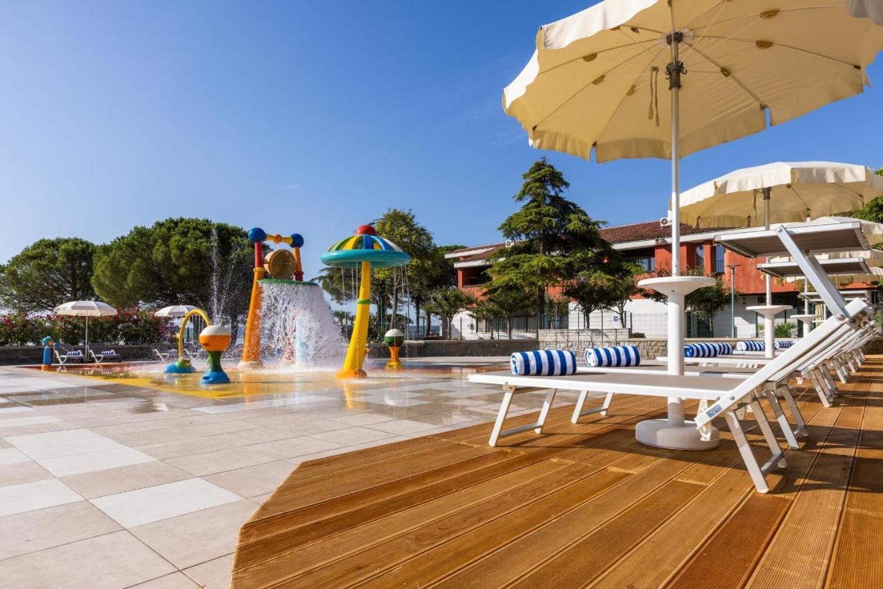 Hotel Vile Park Premium Portoroz Exterior photo